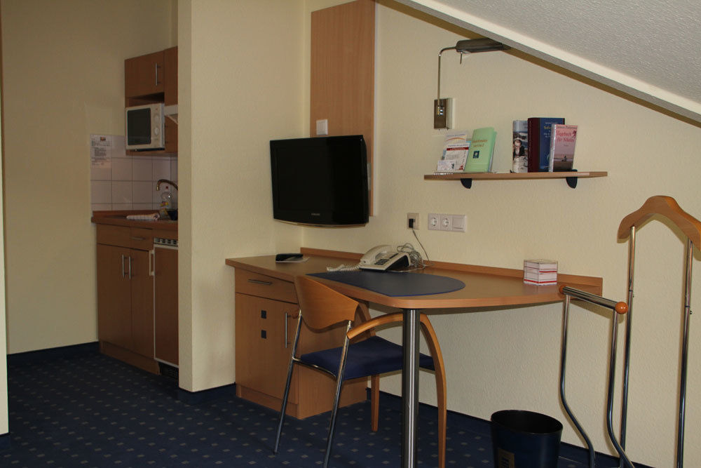 Hotel Ifen Wiesloch Room photo